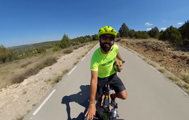 Pablo Calvo (Bikecanine) en el Parque Natural del Alto Tajo, en la provincia de Guadalajara