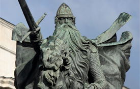 Estatua ecuestre del Cid en la ciudad de Burgos