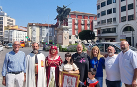 Miembros de la Asociación "El Cid pasó por Huerta" de Huerta de Rey (Burgos)