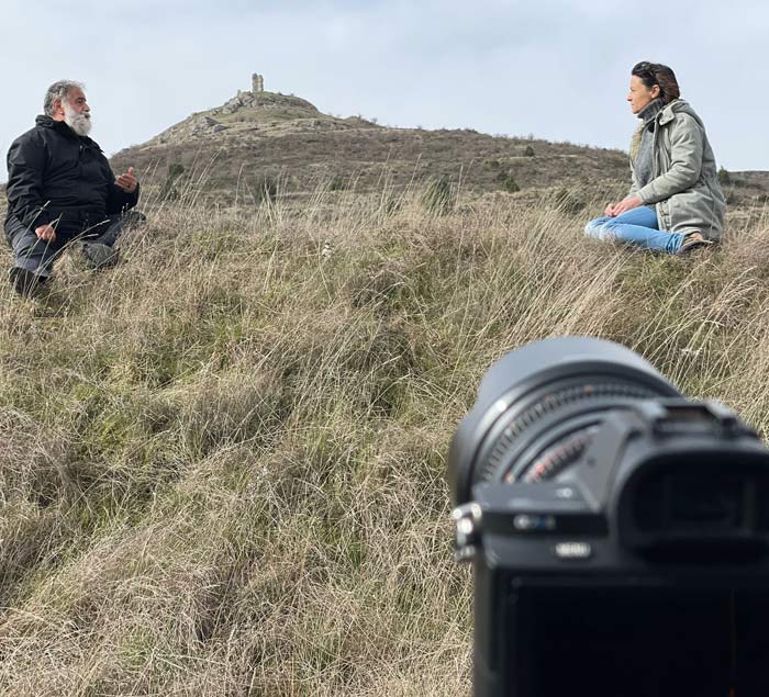 En Tierra de Lara con Silvia Martínez, de la Asociación para el Desarrollo de Tierra de Lara. Foto: El Arcón