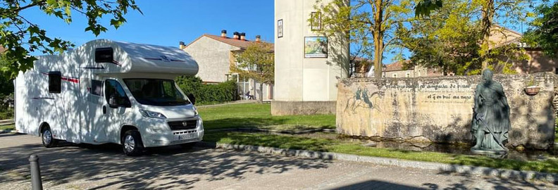 The motor home La Adventura de Babieca in Vivar del Cid, Burgos (Photo: www.laaventuradebabieca.com)