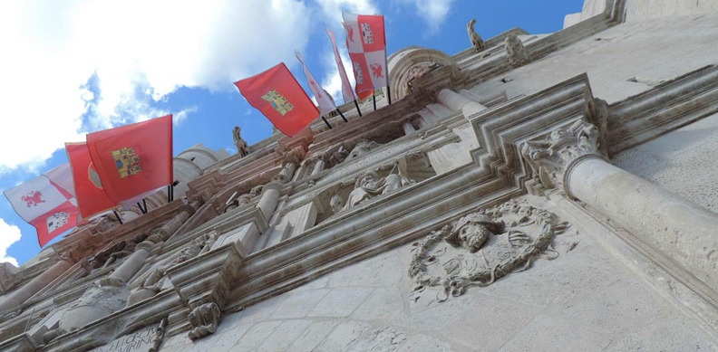 El Arco de Santa Mara de Burgos volver a engalanarse para celebrar el Festival Burgos Cidiano