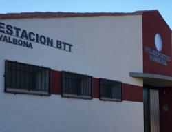 La estación BTT se ubica en el polideportivo de la localidad