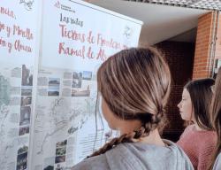 Alumnos del IES La Vall de Segó visitando la exposición del Camino del Cid