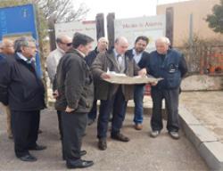 Asistentes a la presentación del folleto-guía del folleto del Camino del Cid a su paso por Guadalajara