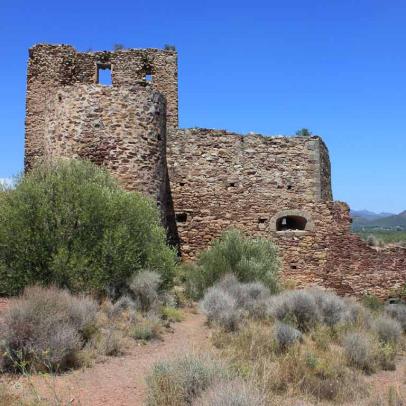 Castillo de Torres Torres, en Valencia. En 1088 el Cid pernoctó aquí con un poderoso ejército, camino de Valencia / ALC.