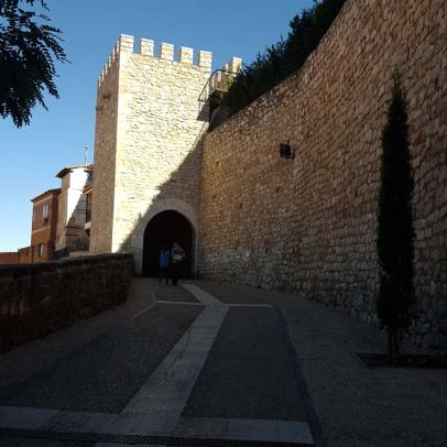 Torre y muralla medieval de Teruel / ALC.