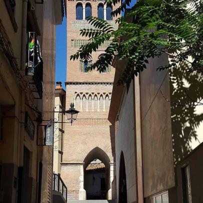 Torre mudéjar de la iglesia de San Pedro, en Teruel, declarada Patrimonio de la Humanidad / ALC.