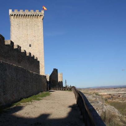 Torre del homenaje del castillo de Peñaranda de Duero, Burgos / ALC