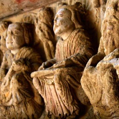 Portada románica de Cerezo de Río Tirón. Monasterio de San Juan, Burgos.