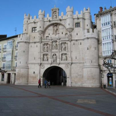 Puerta de Santa María, en Burgos / ALC.