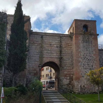 Puerta mudéjar de San Esteban, Burgos / ALC