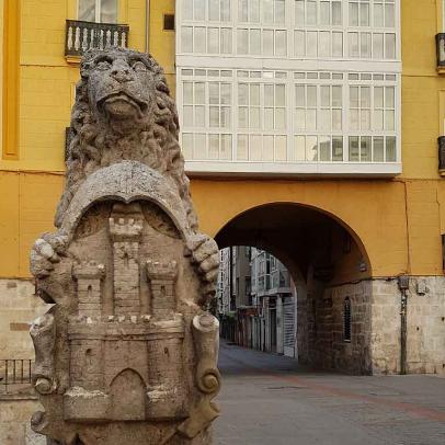 Puerta o Arco de San Juan, en Burgos / ALC