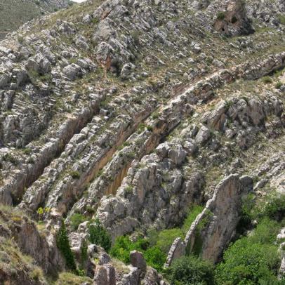 Formaciones calizas en Huesa del Común, Teruel / ALC.