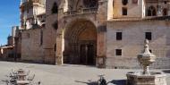 Fachada de la catedral de El Burgo de Osma, Soria / ALC