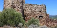 Castle of Torres Torres, province of Valencia / ALC.