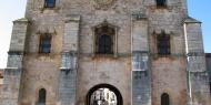 Edificio del Archivo del Adelantamiento (siglo XVI) en Covarrubias, Burgos / ALC