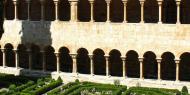 Detalle del claustro románico del monasterio de Santo Domingo de Silos, Burgos / ALC.