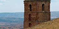 Torre de la iglesia de Santa María del Rey. Atienza, Guadalajara / ALC.