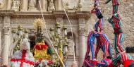 En Algemesí, provincia de Valencia, tiene lugar en septiembre la Fiesta de la Mare de Deu de la Salut, fiesta religiosa de origen medieval declarada Patrimonio Inmaterial de la Humanidad por UNESCO / Museu Valencià de la Festa de Algemesí.