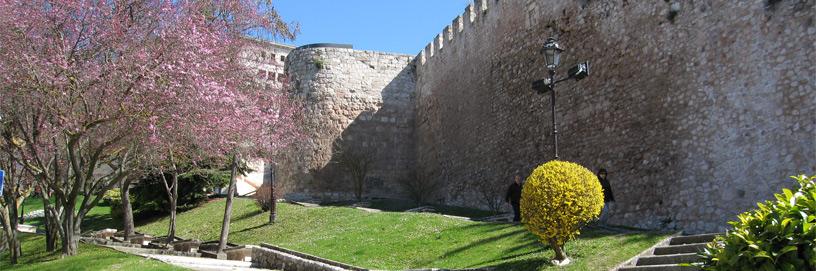 Murallas de la ciudad medieval, en Burgos.